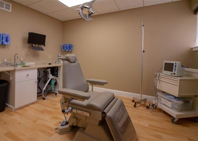A procedure room at Valley Oral Surgery's Allentown office.